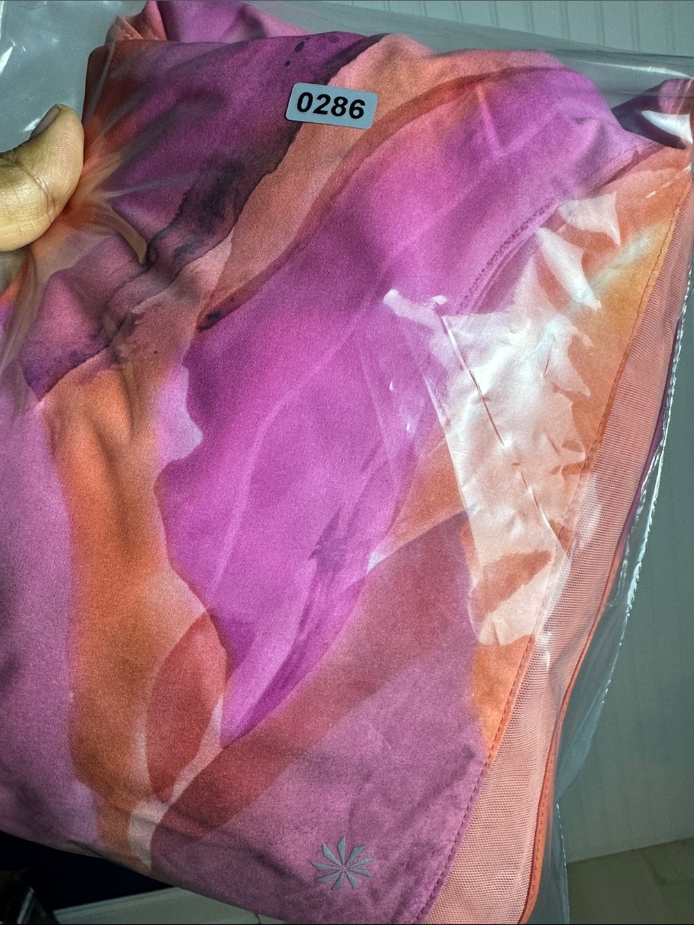 Athleta Printed Mesh Racer Run shorts pink watercolor M Make A Splash Warm - Picture 12 of 12